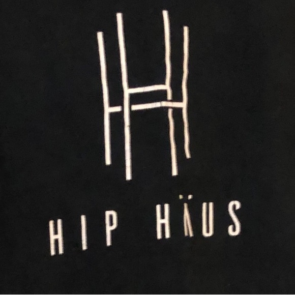 ๐บ-TORONTOโs Hip Haus - (entrepreneur organization) - Picture 2 of 5